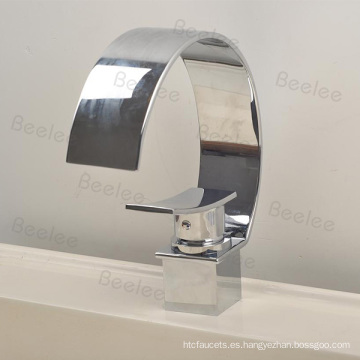 Chrome C Shape Neck Basin Faucet Grifo de agua del baño Mezclador